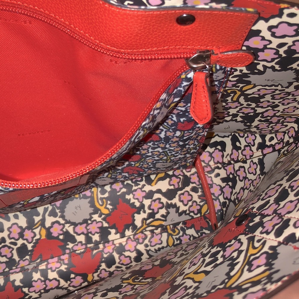 Coach Handbag - Picture 5 of 8